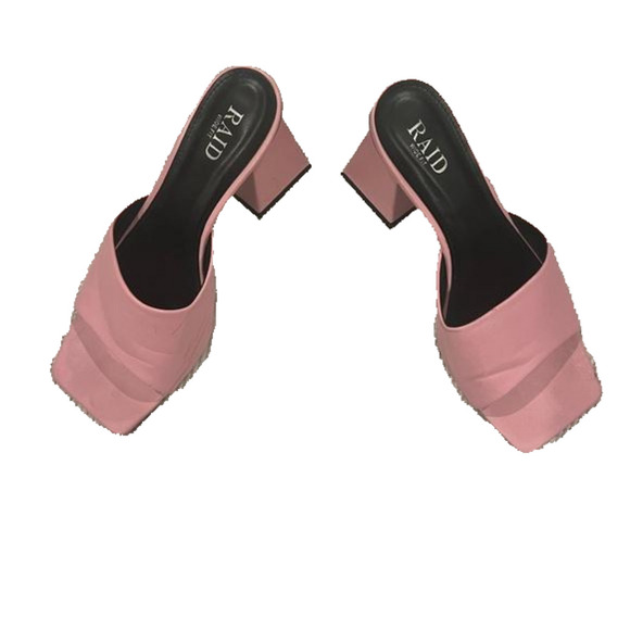 🧡 5 for $25 sale 🧡 RAID pink patent leather block heels 👠 - Picture 1 of 9